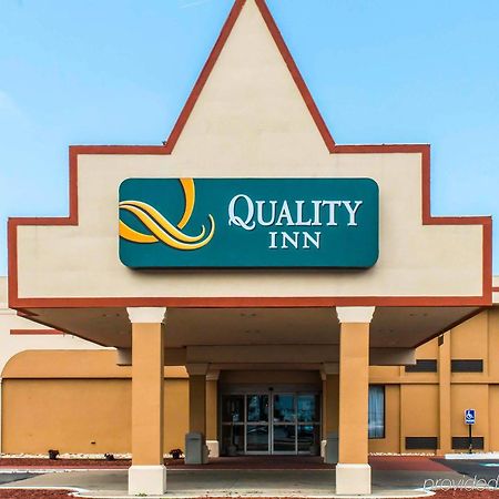 Quality Inn New Kensington Extérieur photo