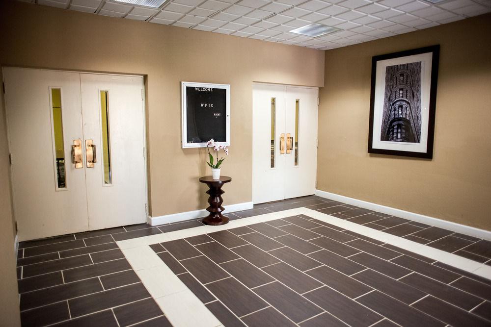 Quality Inn New Kensington Extérieur photo