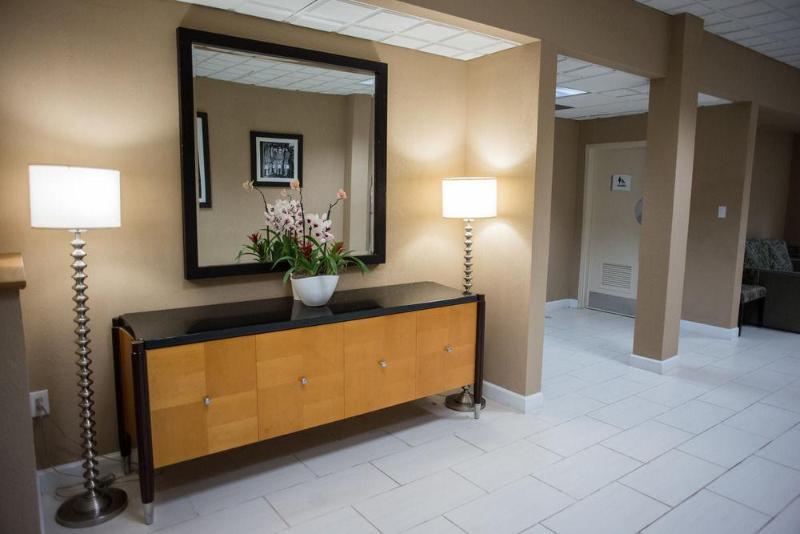 Quality Inn New Kensington Extérieur photo